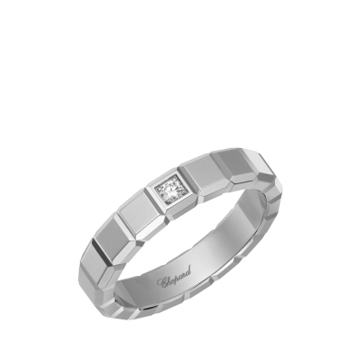 萧邦Ice Cube白金钻戒指829834-1073_免税价格_亿点免税
