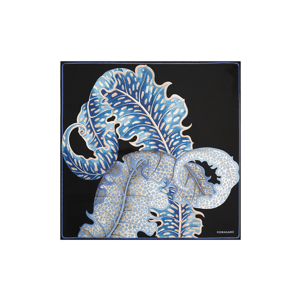 菲拉格慕 FOLIAGE系列花朵印花女式丝巾 蓝/黑色_免税价格_亿点免税