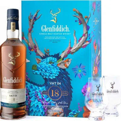 GLENFIDDICH FESTIVE VAT 4 18 YEAR OLD LIMITED EDITION GIFT PACK ​​47.8% 700ml