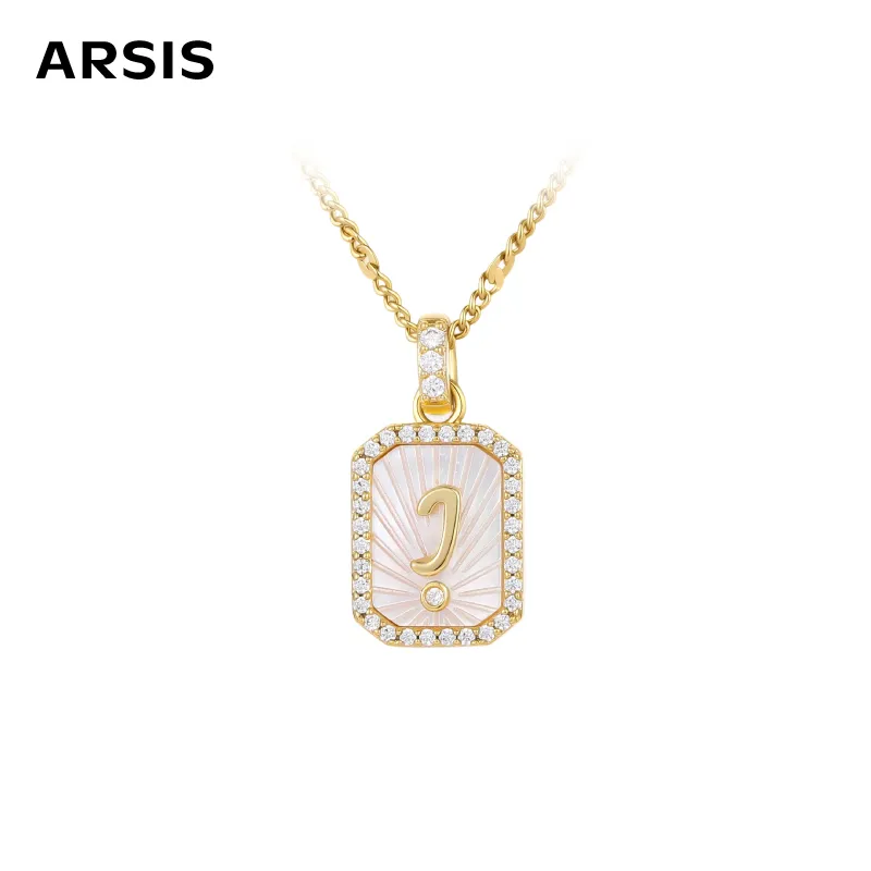 ARSIS 浮雕字母盾牌项链金色（J）