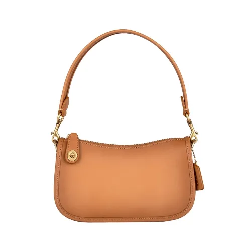 COACH SWINGER 20号手袋