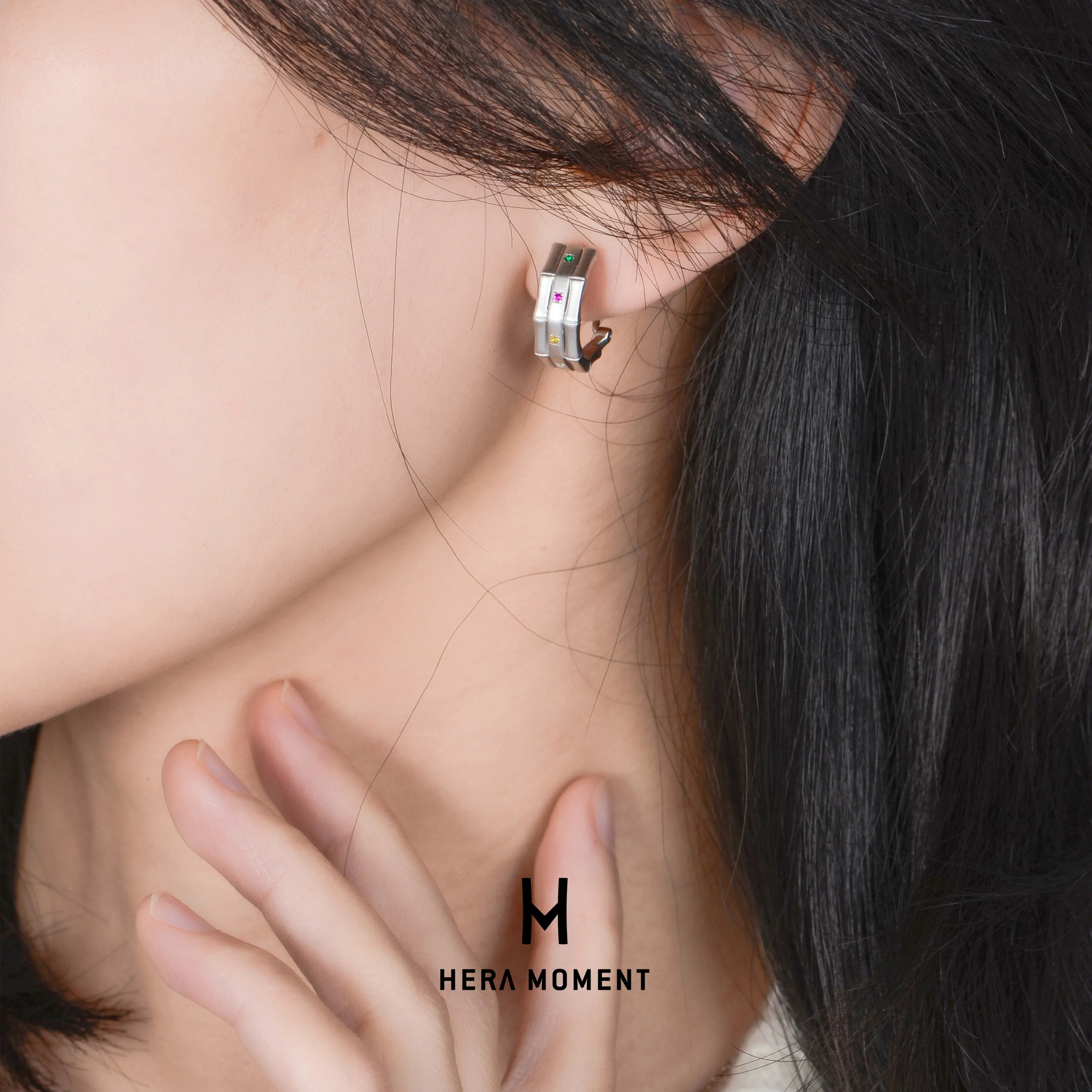 HERA MOMENT 赫拉臻藏 势如破竹 竹韵银镀18K金 耳钉 银色