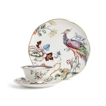 Wedgwood 幸运彩雀茶杯碟和20厘米盘三件套装 1069361